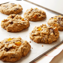 Gluten-free oatmeal trail mix cookies recipe